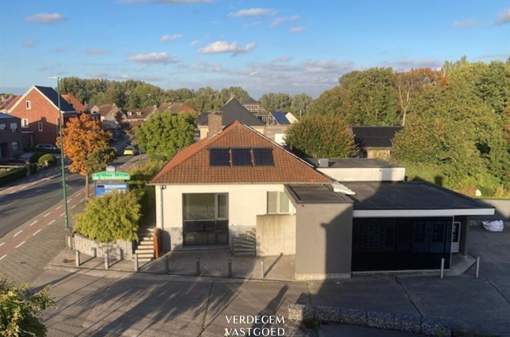 villa-met-magazijn-op-toplocatie002.jpg