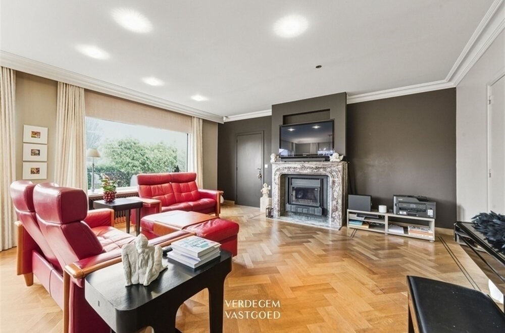 villa-met-magazijn-op-toplocatie006.jpg