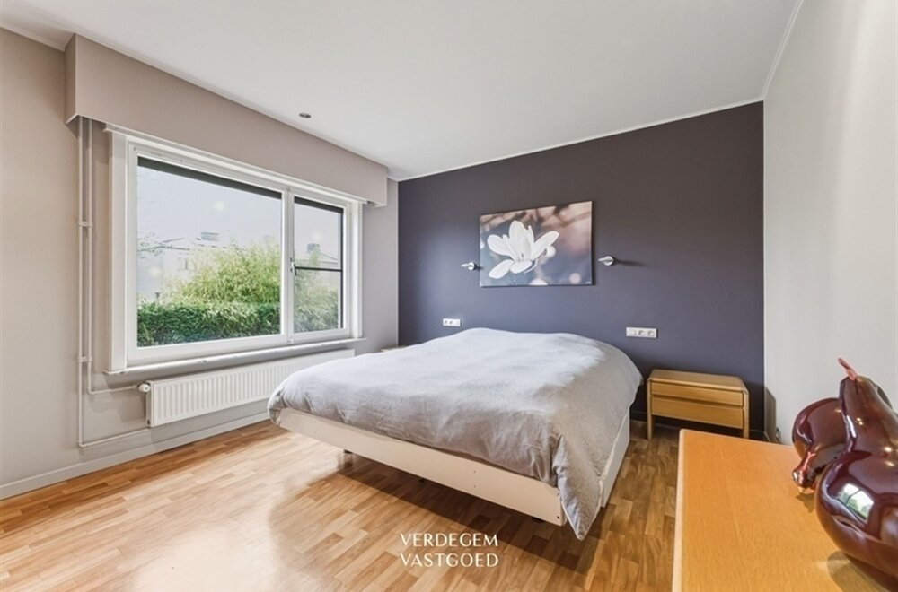 villa-met-magazijn-op-toplocatie013.jpg