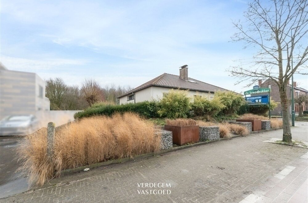 villa-met-magazijn-op-toplocatie034.jpg