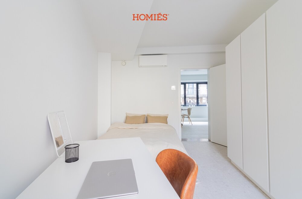 gerenoveerd-gebouw-aaa-4-appartementen-en-1-studio004.jpg