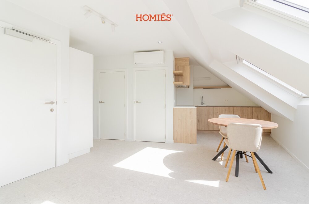 gerenoveerd-gebouw-aaa-4-appartementen-en-1-studio008.jpg