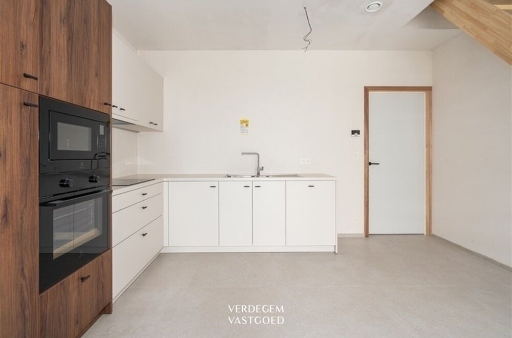 volledig-vernieuwd-polderhuisje-met-2-slaapkamers-en-e-peil-45004.jpg