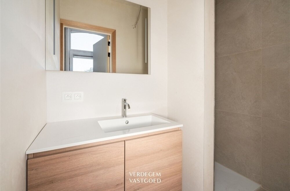 volledig-vernieuwd-polderhuisje-met-2-slaapkamers-en-e-peil-45005.jpg