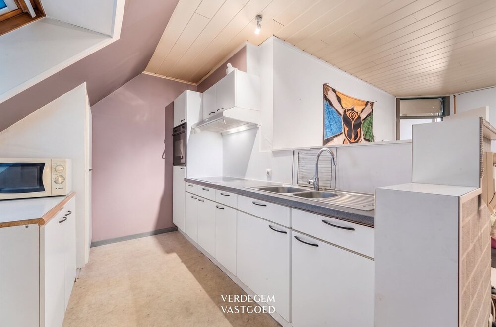 opbrengsteigendom-met-2-appartementen015.jpg