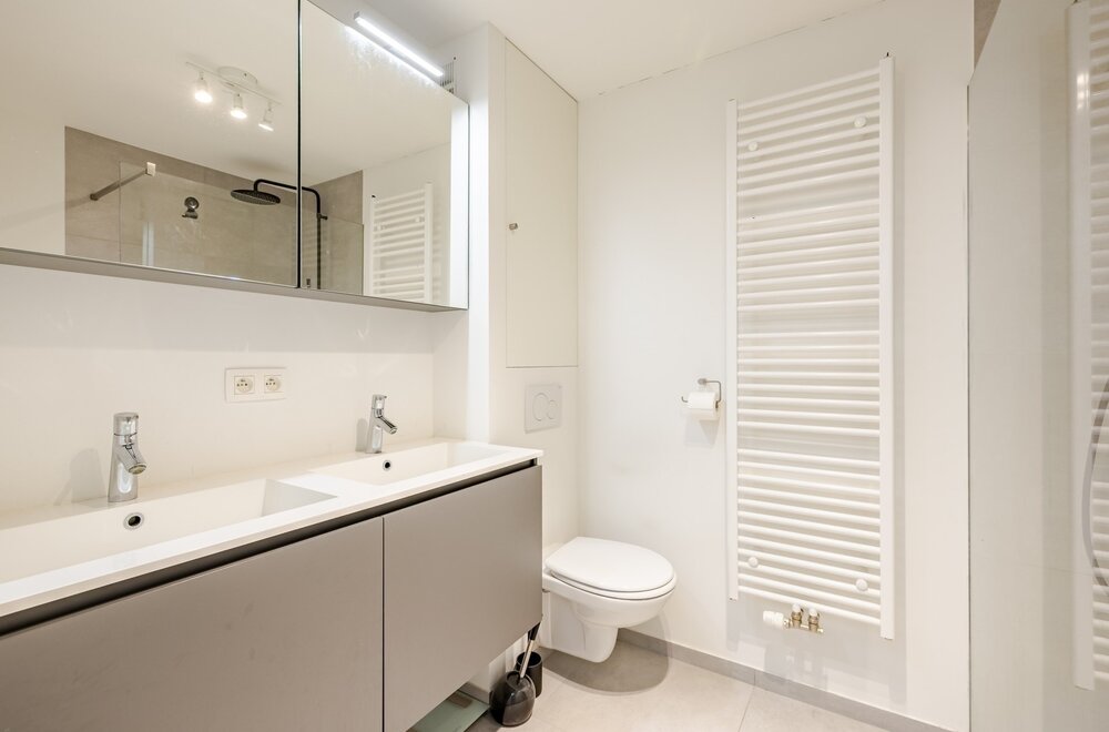 prachtig-gerenoveerde-woning-met-3-slks-en-tuin013.jpg