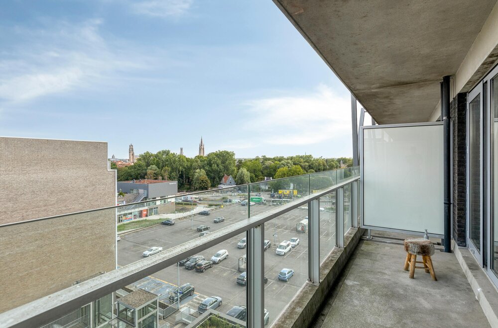 -instapklaar-appartement-met-epc-b-nabij-het-station-van-brugge004.jpg