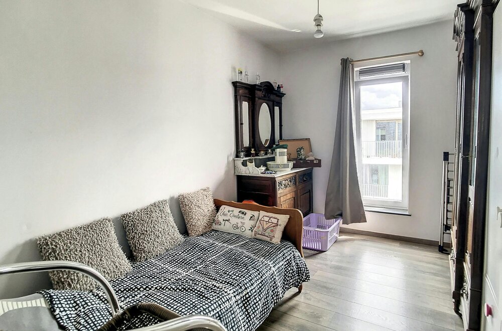 -instapklaar-appartement-met-epc-b-nabij-het-station-van-brugge006.jpg