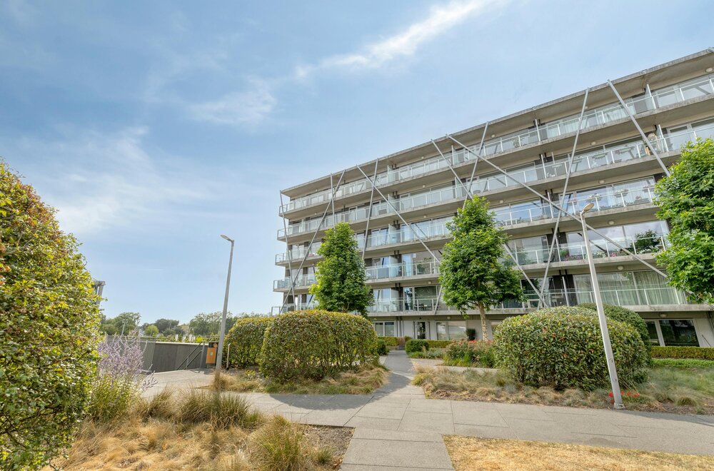 -instapklaar-appartement-met-epc-b-nabij-het-station-van-brugge010.jpg