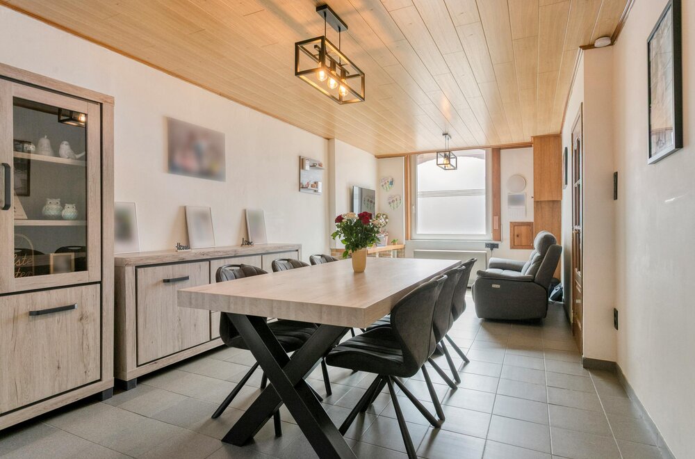 huis-te-koop-in-ieper-met-3-kamers-en-stadstuin005.jpg