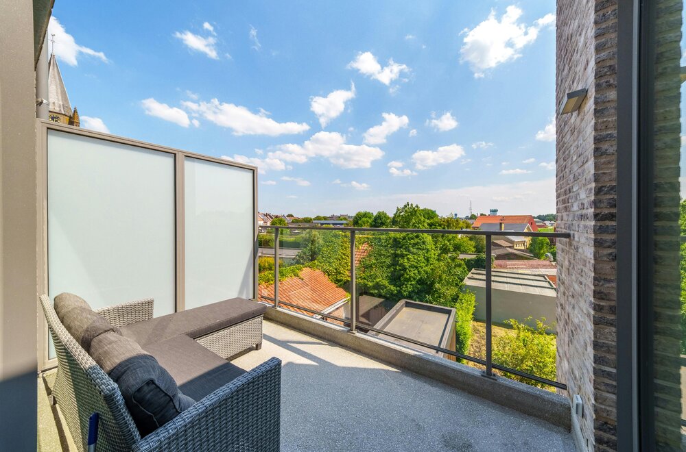 recent-appartement-te-koop-met-twee-kamers-in-vlamertinge006.jpg