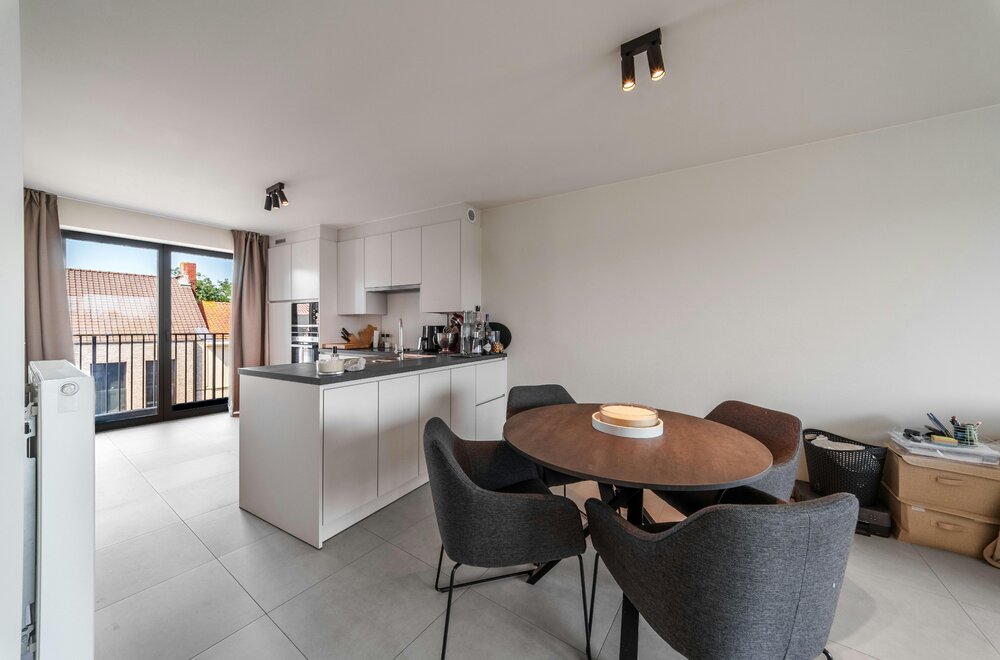 recent-appartement-te-koop-met-twee-kamers-in-vlamertinge010.jpg