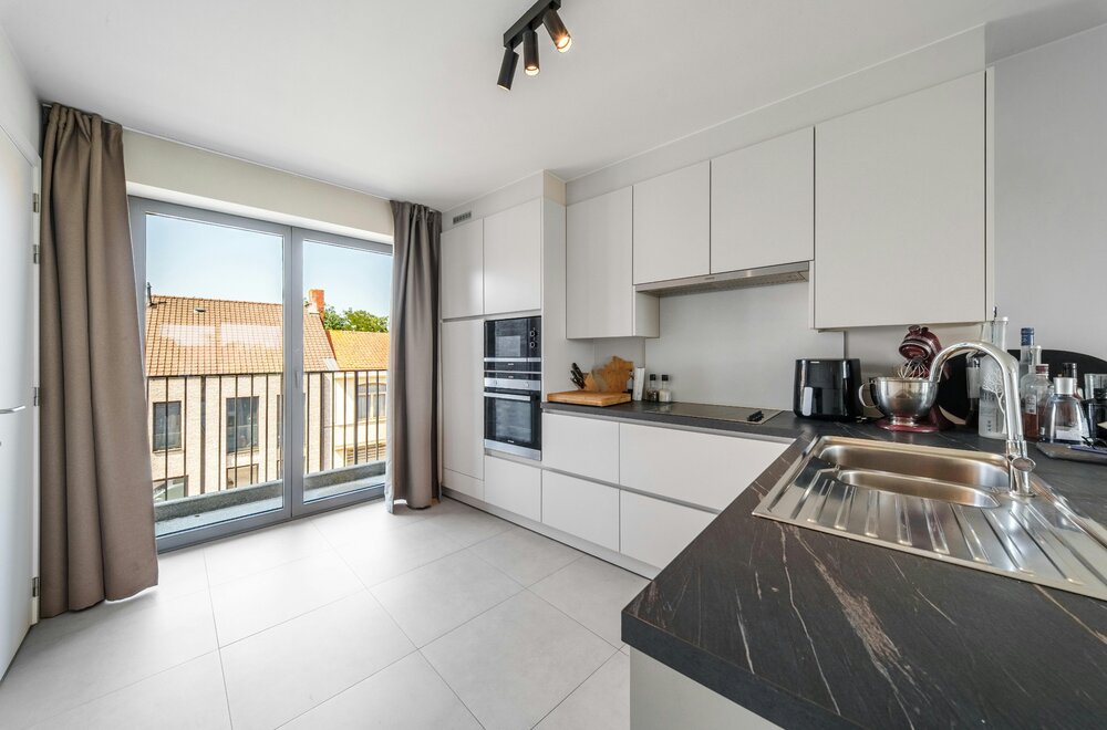 recent-appartement-te-koop-met-twee-kamers-in-vlamertinge011.jpg