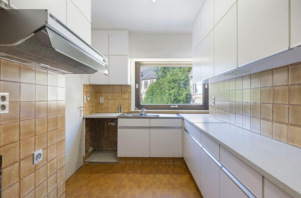 appartement-te-koop-met-2-kamers-terras-en-garage-in-ieper007.jpg