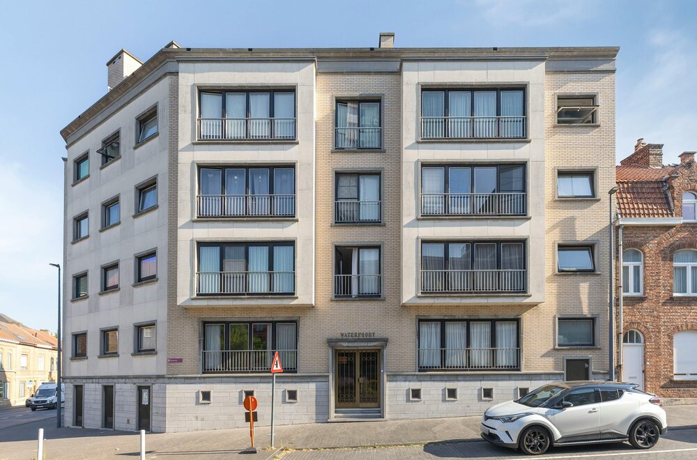 appartement-te-koop-met-2-kamers-terras-en-garage-in-ieper014.jpg