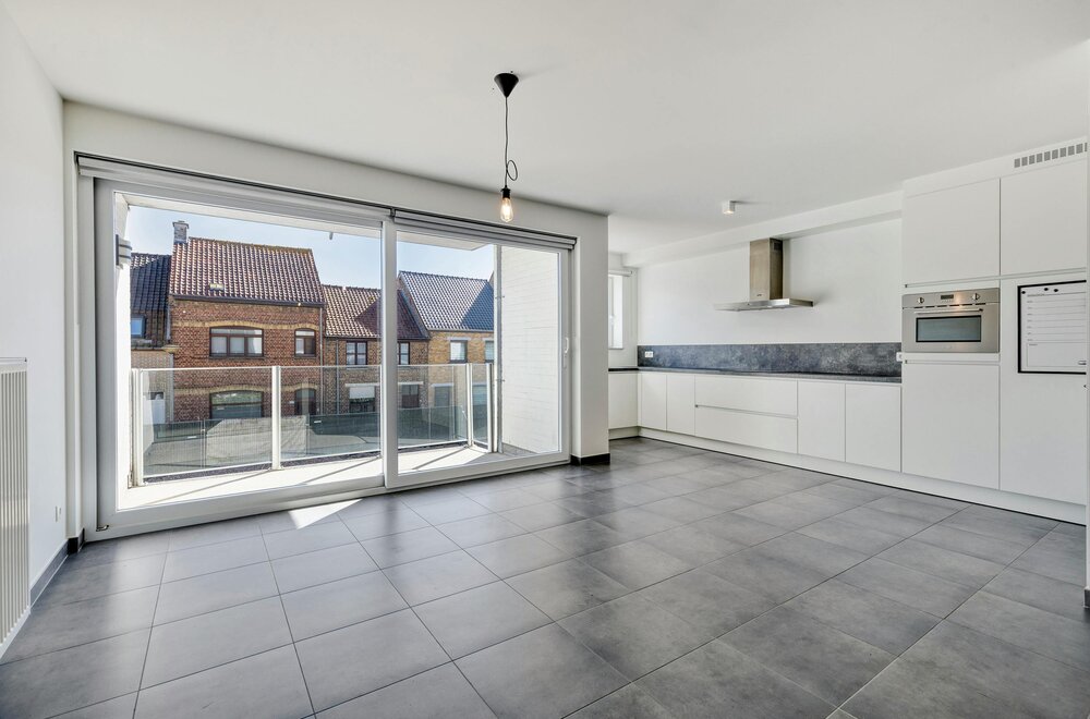appartement-met-2-slaapkamers-en-staanplaats-te-veurne-005.jpg