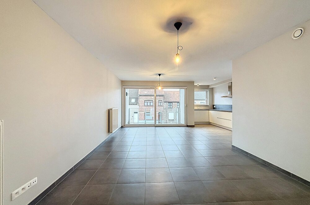 appartement-met-2-slaapkamers-en-staanplaats-te-veurne-012.jpg