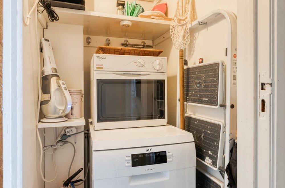 ruim-appartement-met-twee-slaapkamers-te-koop-in-koksijde-012.jpg