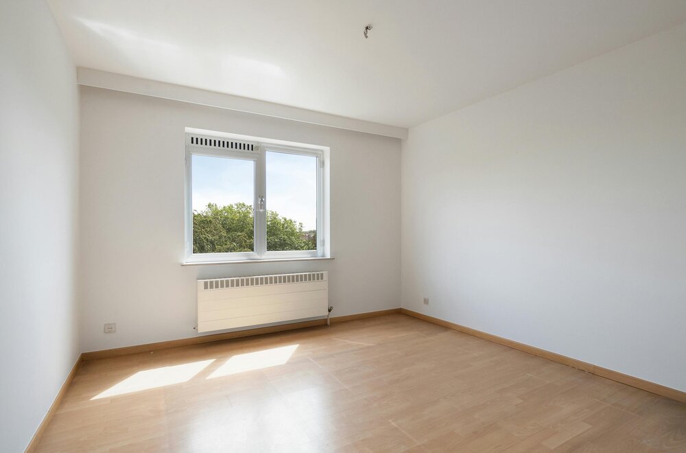 opbrengsteigendom-met-12-appartementen-in-boom018.jpg