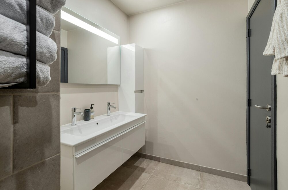 kwalitatief-appartement-met-3-slaapkamers-te-koop-in-merksem015.jpg