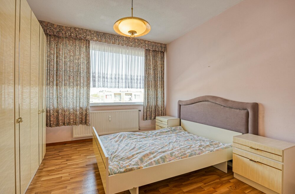 ruim-appartement-met-2-terrassen-te-koop-in-merksem018.jpg
