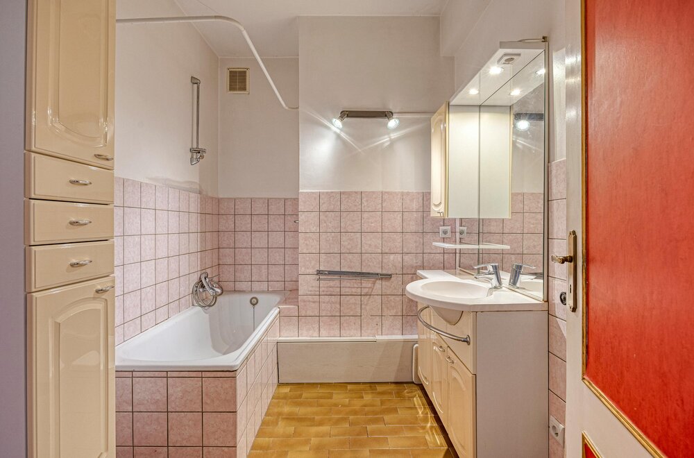 ruim-appartement-met-2-terrassen-te-koop-in-merksem020.jpg