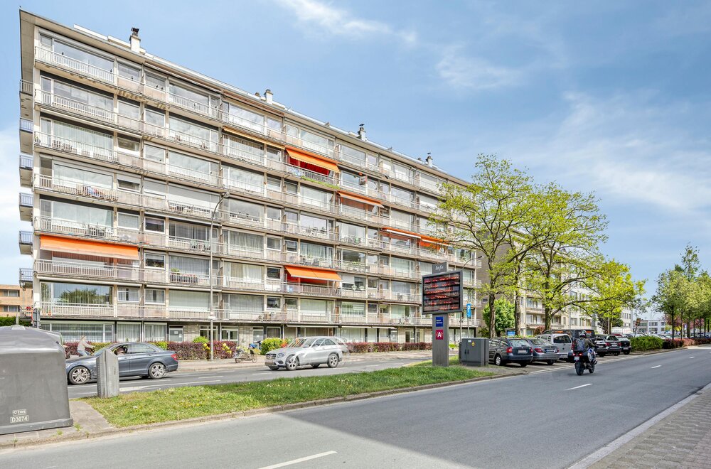 ruim-appartement-met-2-terrassen-te-koop-in-merksem024.jpg
