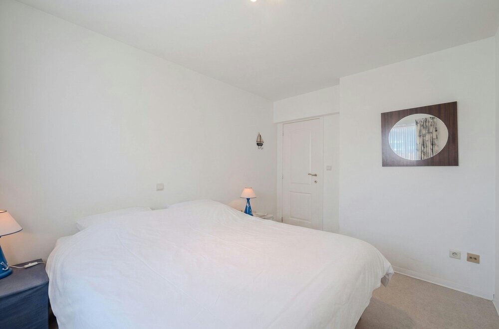 instapklaar-appartement-met-2-slaapkamers-en-zijdelings-zeezicht-012.jpg