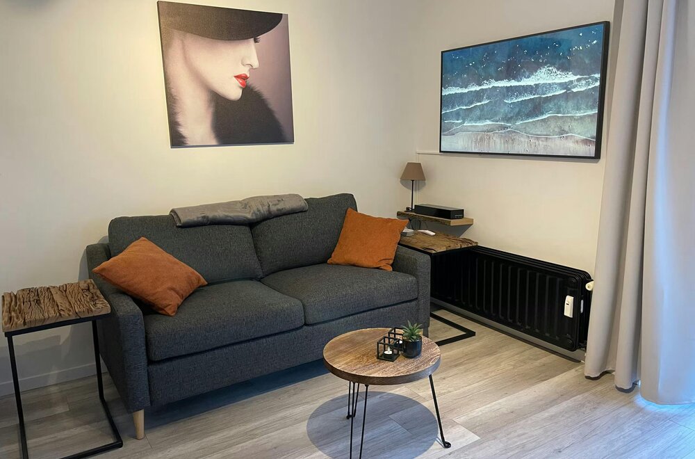ruime-gerenoveerde-studio-met-terras-vlakbij-de-zeedijk009.jpg