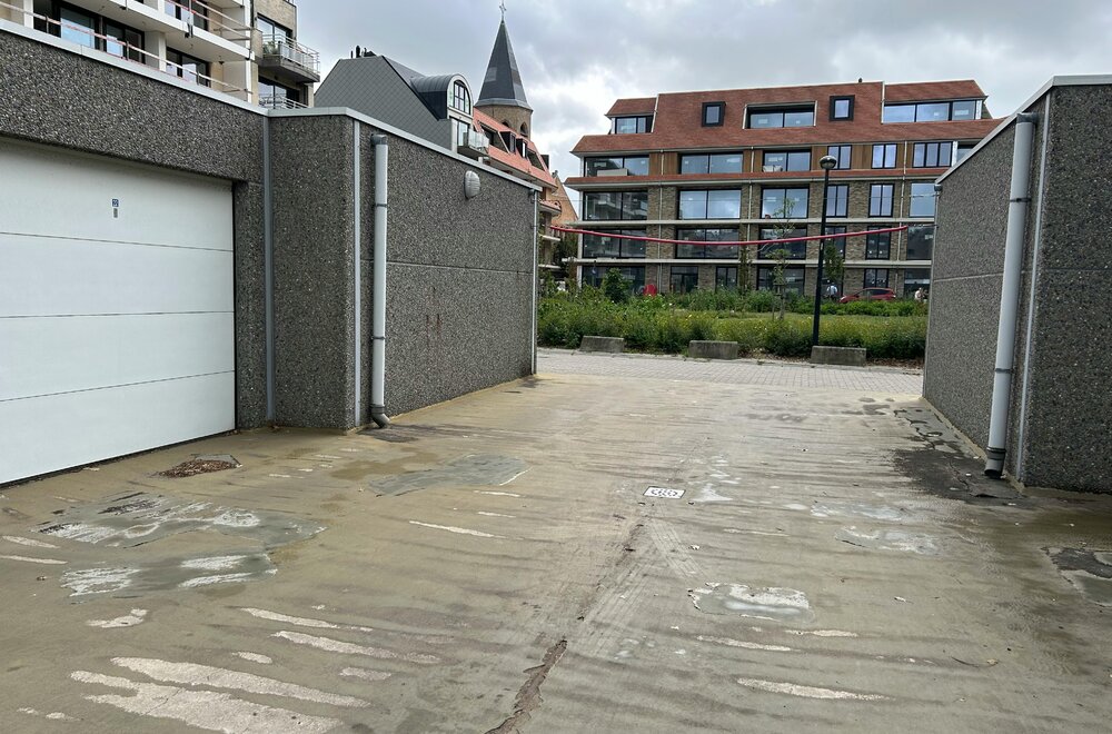 garage-te-koop-te-centrum-middelkerke-005.jpg