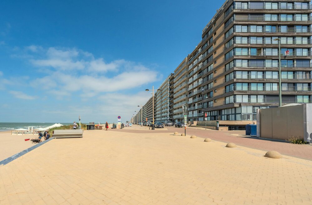 gerenoveerde-studio-met-zijdelings-zeezicht-011.jpg