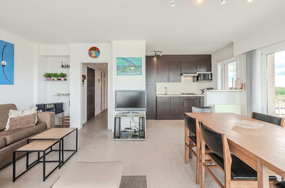prachtig-hoekappartement-met-zeezicht-en-2-slaapkamers-005.jpg
