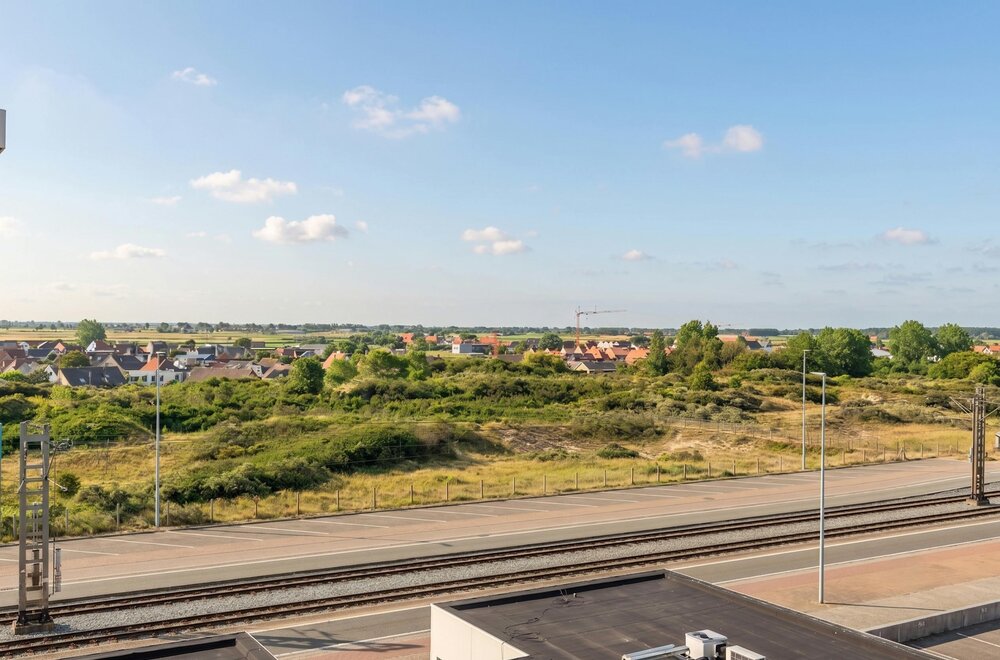instapklaar-hoekappartement-met-zeezicht-en-2-slaapkamers-010.jpg