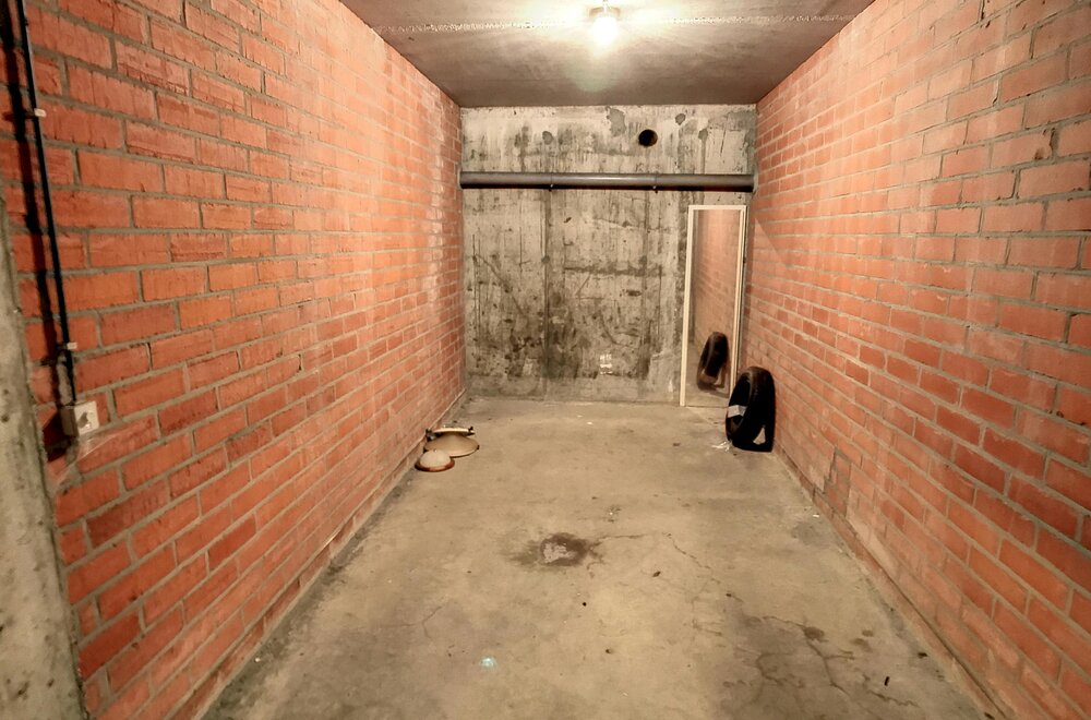 garagebox-in-het-centrum-van-middelkerke-005.jpg