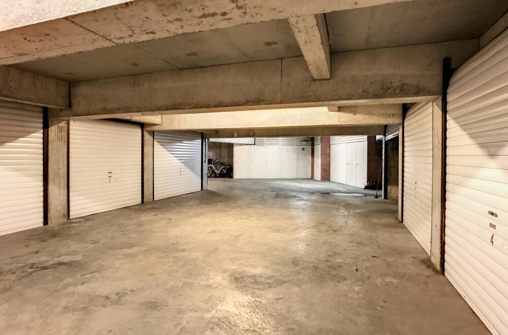 garagebox-in-het-centrum-van-middelkerke-007.jpg