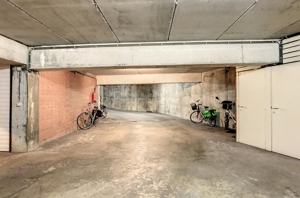 garagebox-in-het-centrum-van-middelkerke-008.jpg