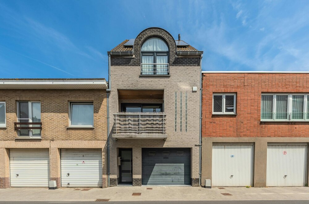bel-tage-woning-met-4-slaapkamers-garage-en-tuin-001.jpg