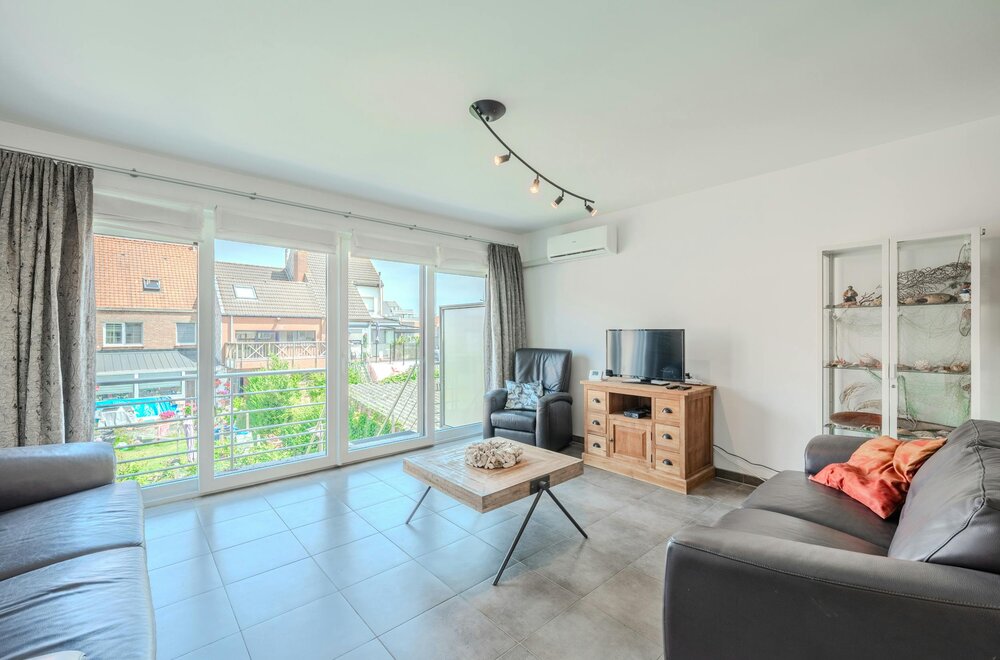 bel-tage-woning-met-4-slaapkamers-garage-en-tuin-002.jpg