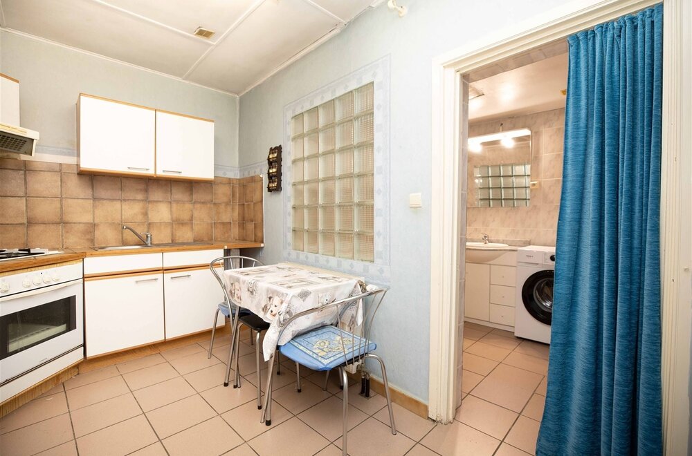 authentieke-stadswoning-met-4-slaapkamers-in-hartje-tongeren-004.jpg