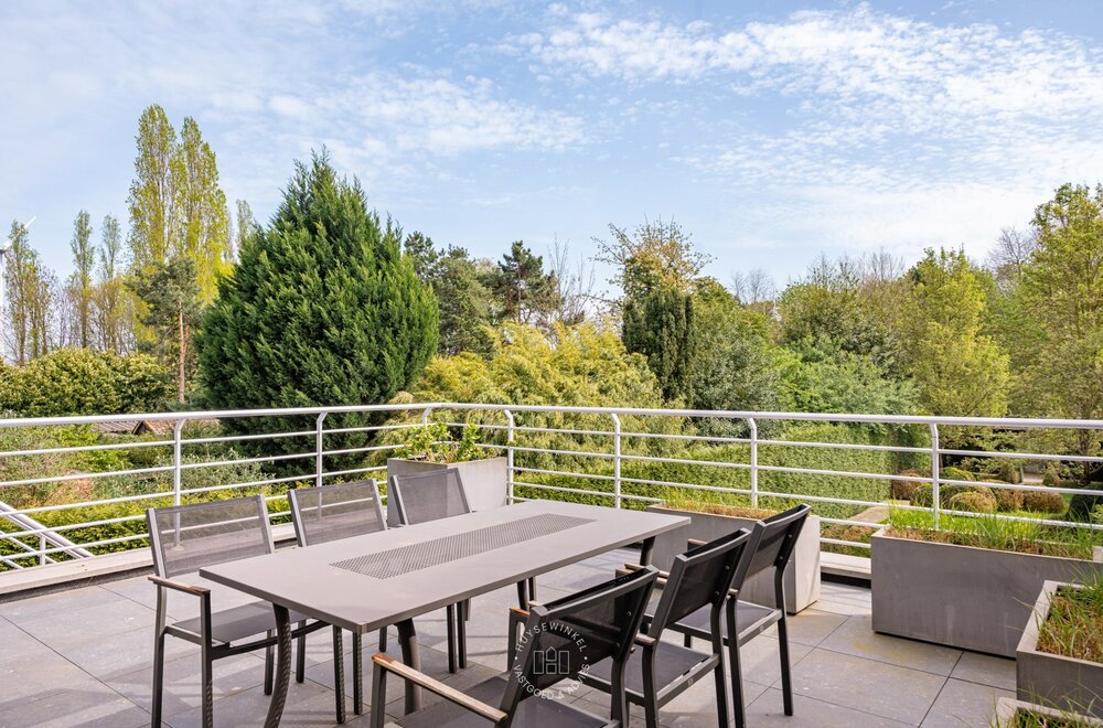 veelzijdige-woning-met-opslaggarage011.jpg