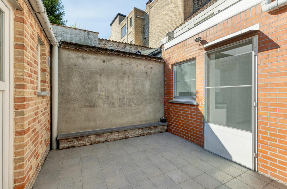 charmant-huis-te-koop-met-drie-slaapkamers-in-centrum-brugge008.jpg