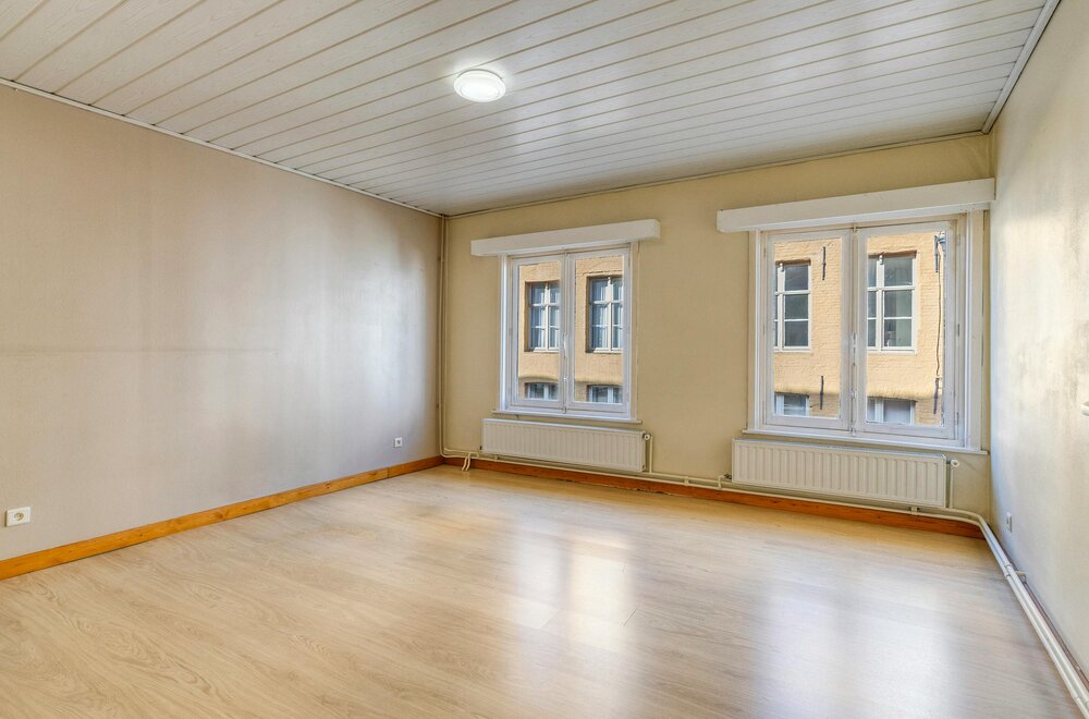 charmant-huis-te-koop-met-drie-slaapkamers-in-centrum-brugge010.jpg