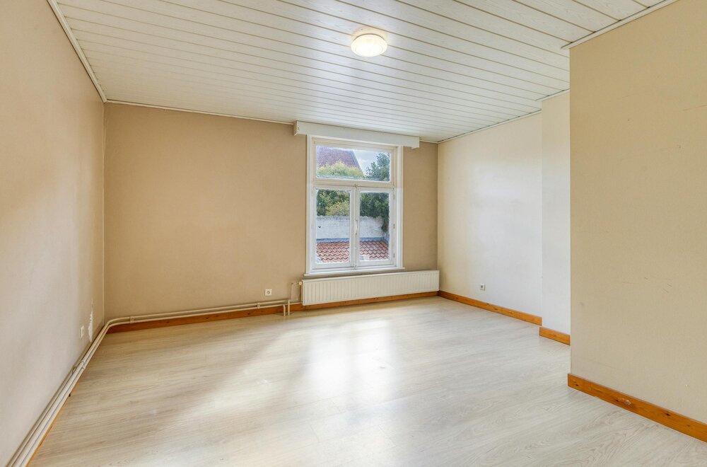charmant-huis-te-koop-met-drie-slaapkamers-in-centrum-brugge011.jpg