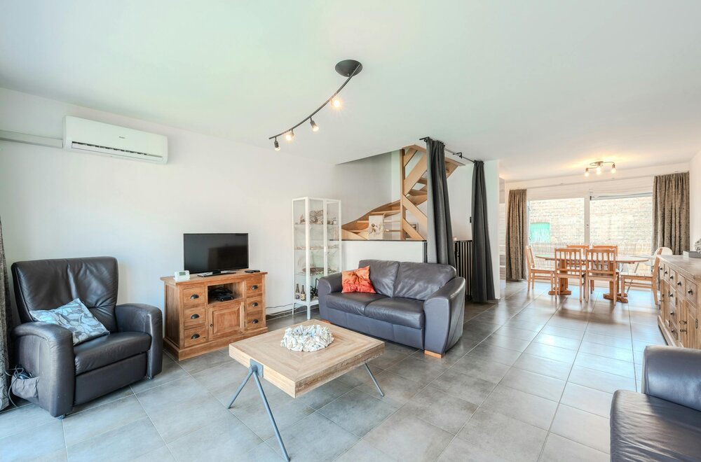 bel-tage-woning-met-4-slaapkamers-garage-en-tuin-016.jpg