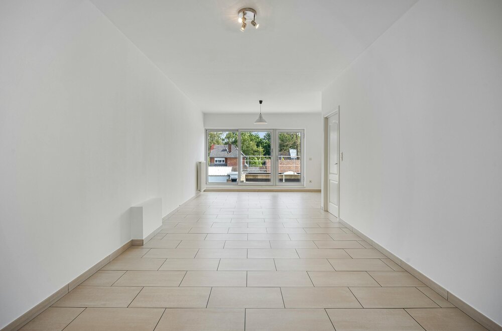 instapklaar-appartement-met-zuidgericht-terras-nabij-centrum-diepenbeek-001.jpg