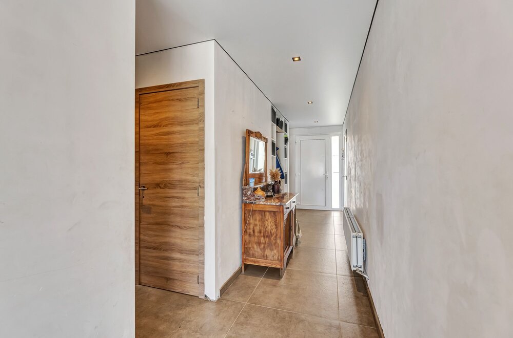 gerenoveerde-woning-met-3-slaapkamers-en-tuin-in-dilbeek005.jpg