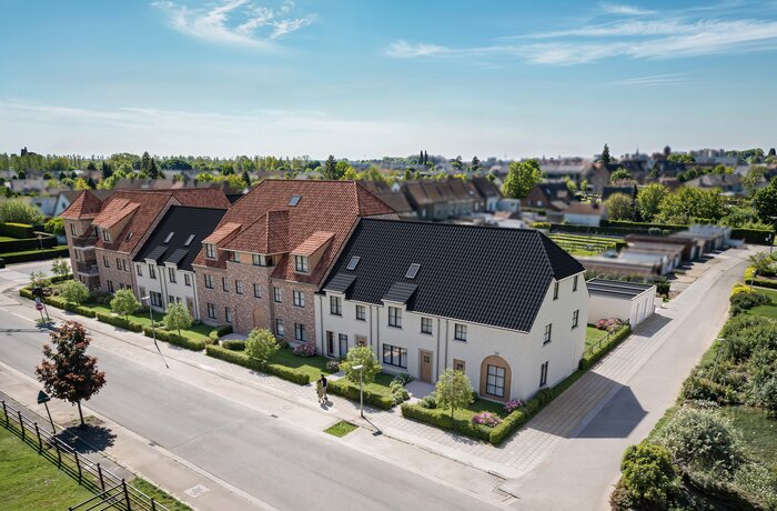 9800 Deinze
