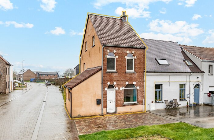 9308 HOFSTADE