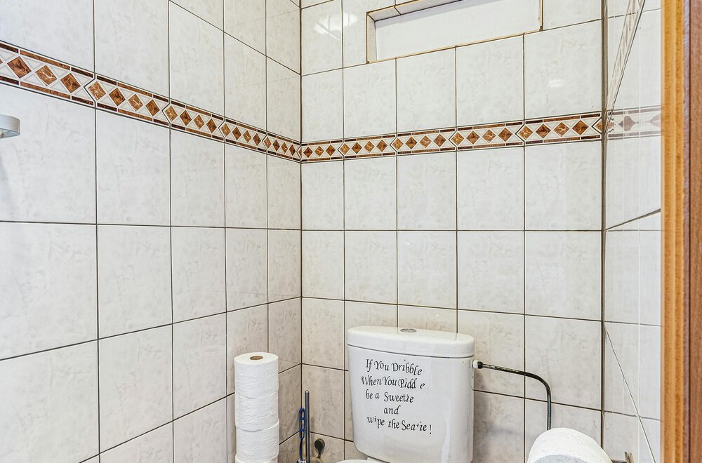 gerenoveerd-en-energiezuinig-huis-met-3-slaapkamers-in-boom010.jpg