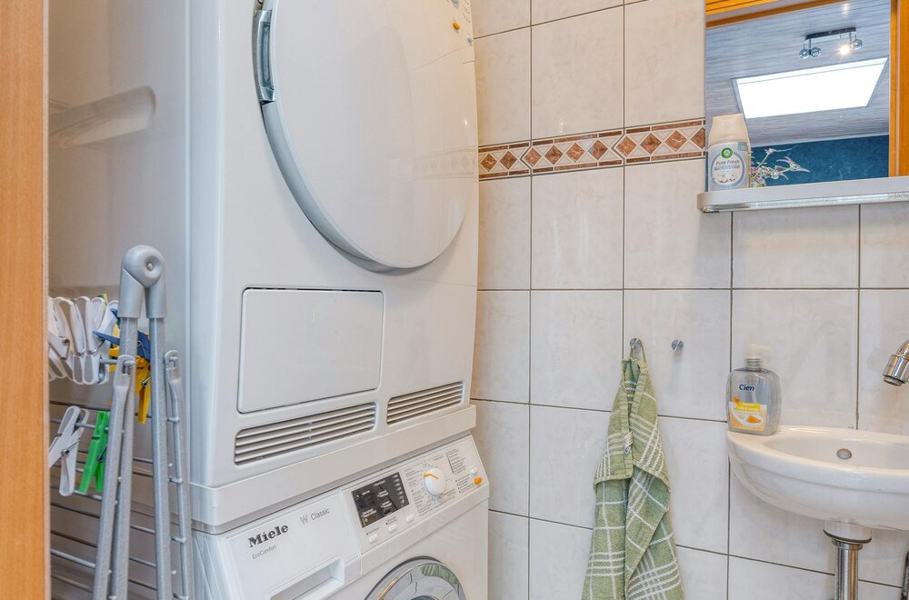 gerenoveerd-en-energiezuinig-huis-met-3-slaapkamers-in-boom011.jpg